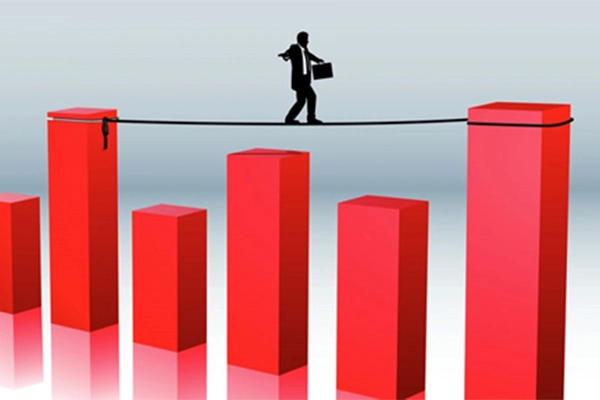 ریسکهای سرمایه گذاری و نحوه مدیریت آنها :