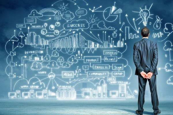 کارآفرین کیست و چه ویژگی‌هایی دارد؟ :