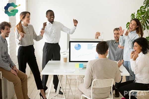 تاثیر انگیزه‌های کاری بر بهره‌وری کارمندان استارت‌آپ :