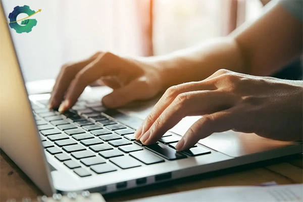 تایپ کردن : مهارت پولساز برای خانمها