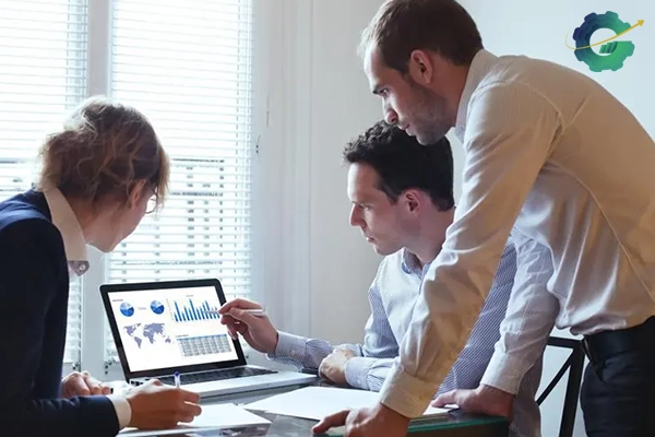 معایب رشته مدیریت کسب و کار