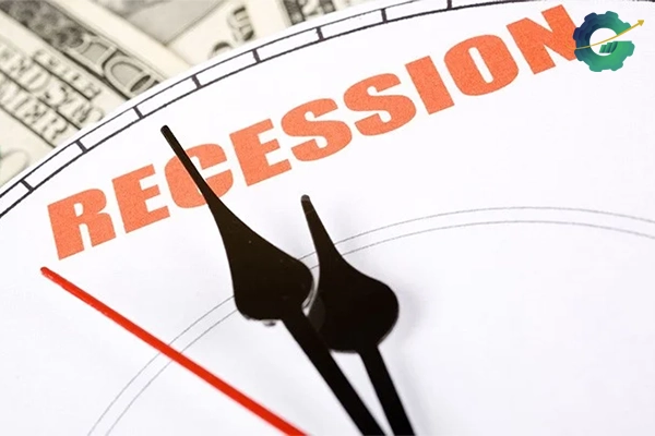 برنامه‌ها و اقدامات خود را متناسب با شرایط رکود تنظیم کنید