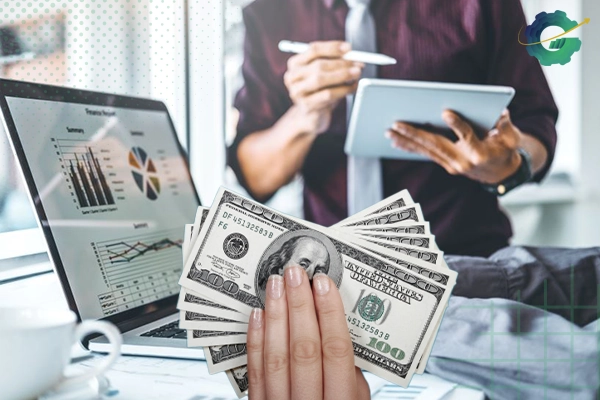 میزان درآمد یک CTO به چه میزان است؟